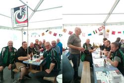 Schützenfest-Besucher